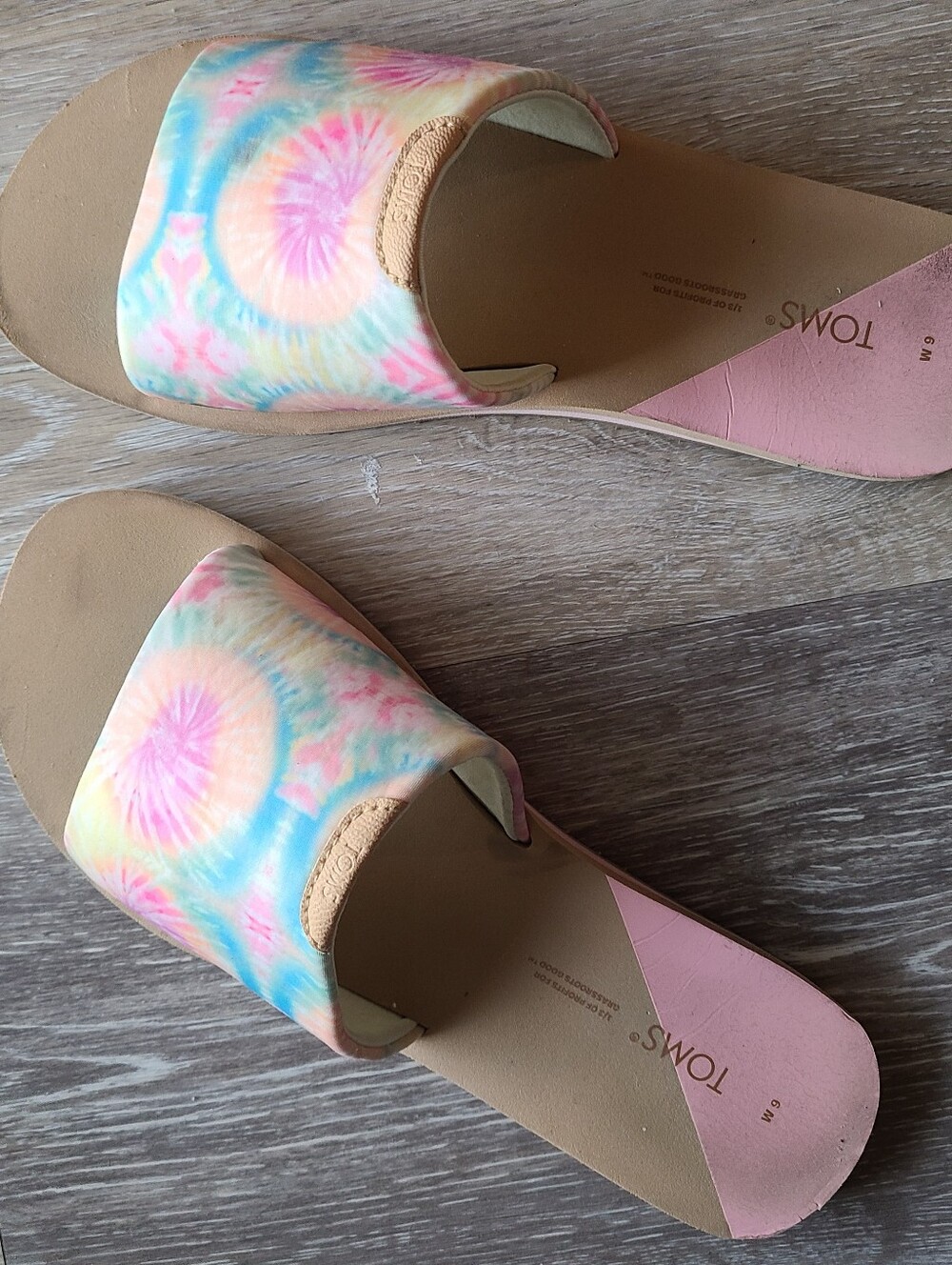 TOMS Pastel Tie-Dye Slide Soft Cushion